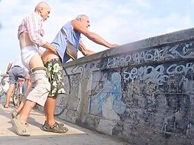 Cruising...horny Promenade